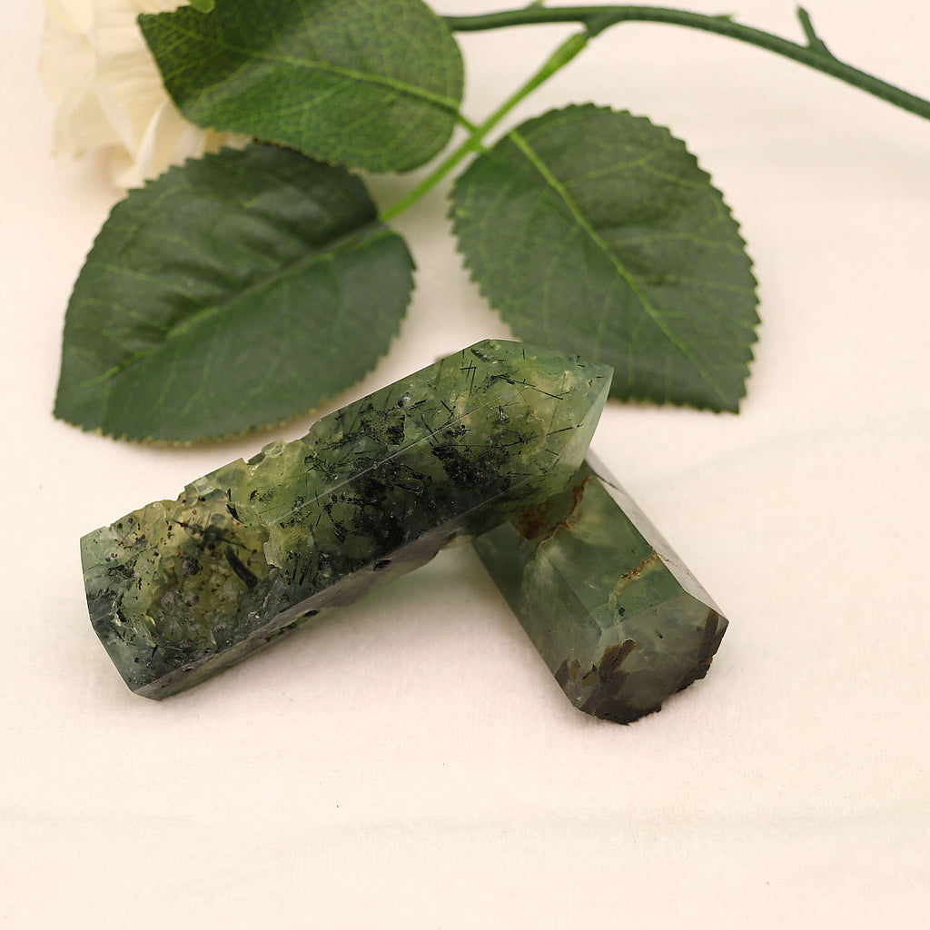 Natural grape crystal hexagonal pillar ornament energy stone mineral specimen single pointed crystal pillar energy crystal pillar