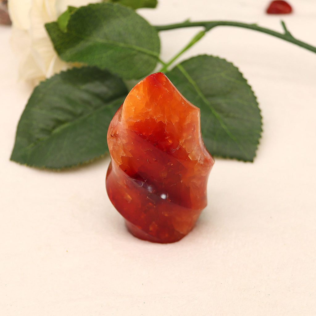 Natural Red Onyx Torch Crystal Quartz Bullet Shaped Reiki Healing Crystal Mineral Specimens